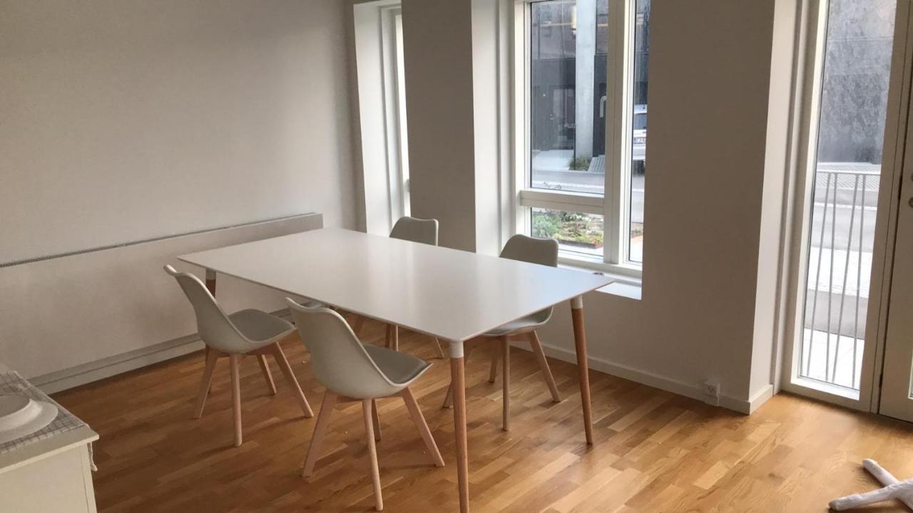 Big Room In Shared Apartment With King Size Bed Copenhague Exterior foto